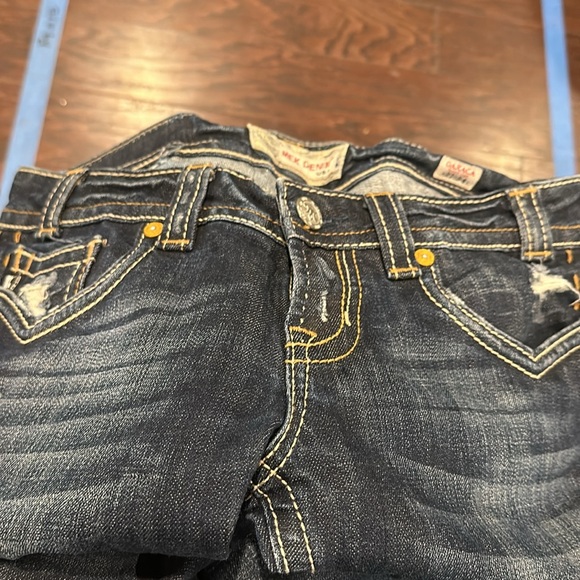 Mek Denim Jeans - Picture 11 of 14